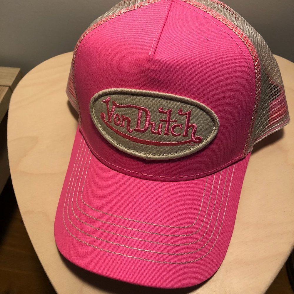 Von Dutch Trucker Cap - Pink & Cream